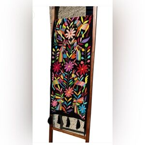 Floral- MULTI COLOR TABLE RUNNER Otomi original NWOT